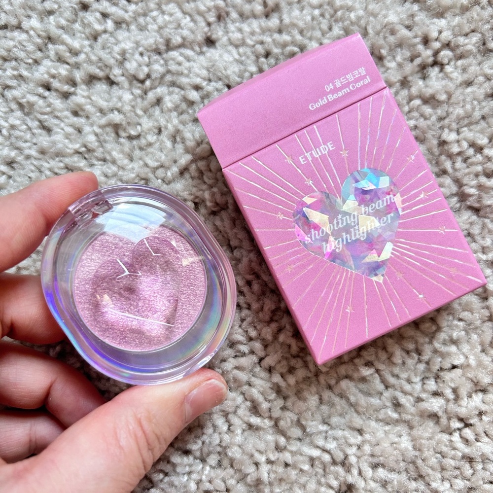 Etude House shooting beam highlighter.
